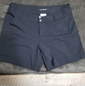 Columbia omnishield shorts